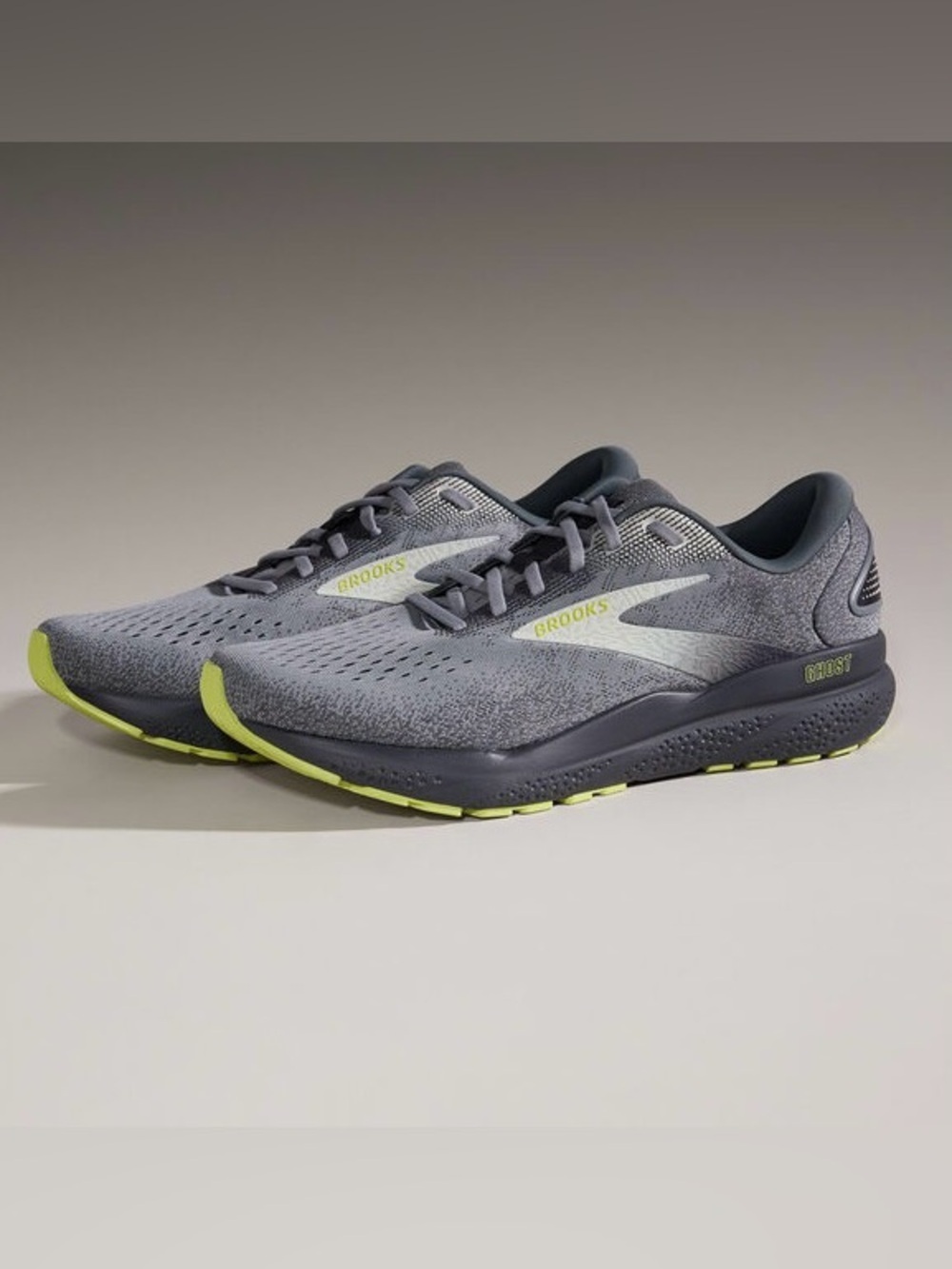 BROOKS Ghost 16 Primer Grey Lime Road Running Walking Sneakers Size 10.5M Medium